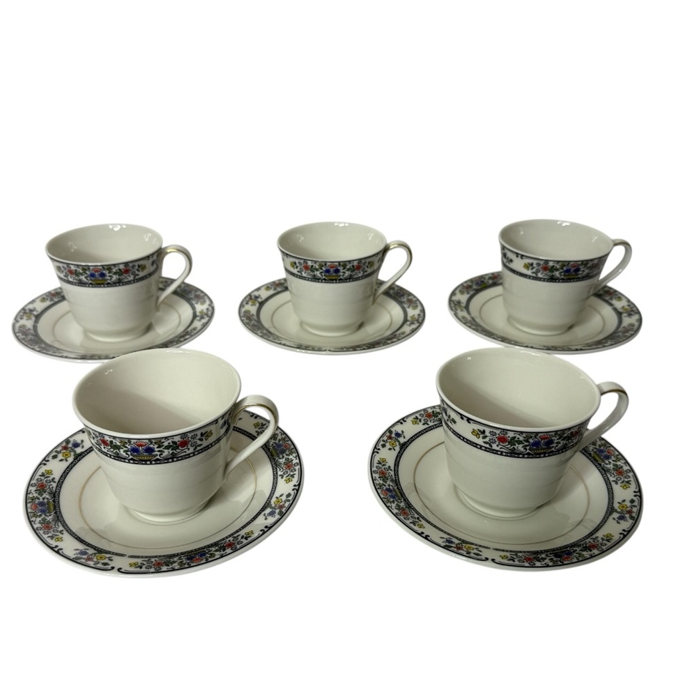 Vintage 1975 Royal Doulton‎ Tavistock Floral China Cup & Saucer Set of 5 Each